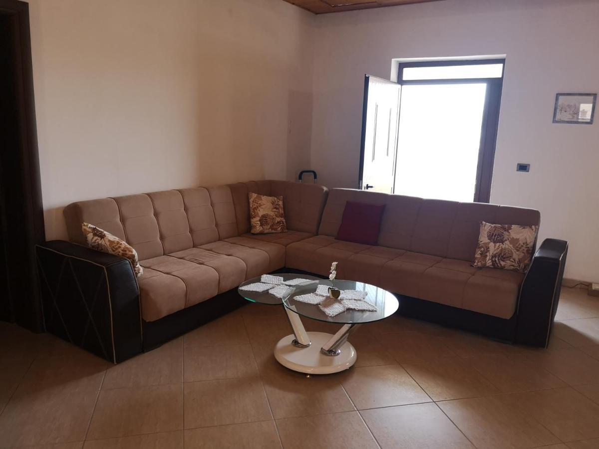 Villa Private House Durrës Extérieur photo